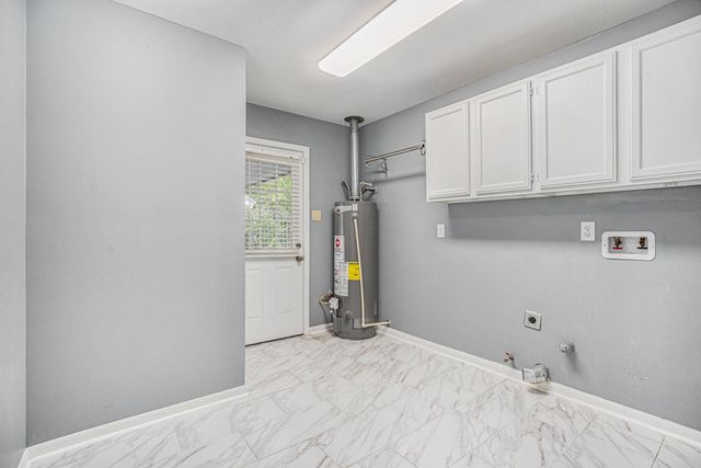 3014 Bayou Drive, La Porte, TX 77571