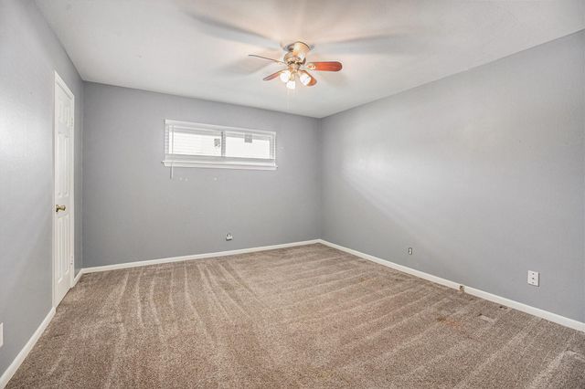 3014 Bayou Drive, La Porte, TX 77571