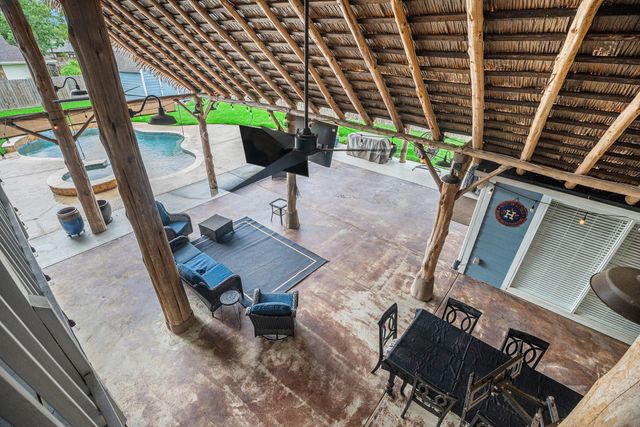 3014 Bayou Drive, La Porte, TX 77571