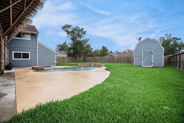 3014 Bayou Drive, La Porte, TX 77571