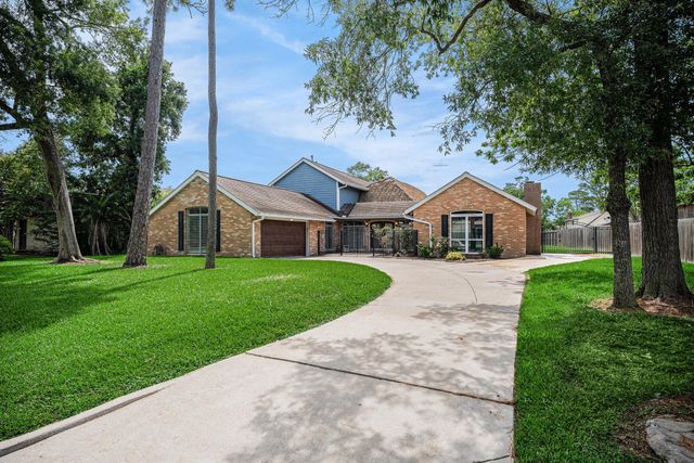 3014 Bayou Drive, La Porte, TX 77571