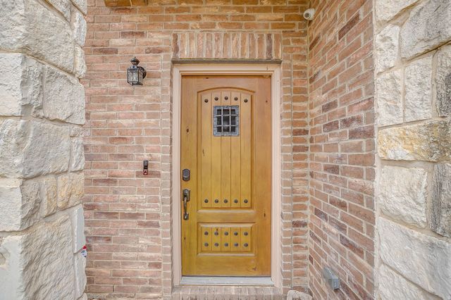 5800 Show Master Lane, Fort Worth, TX 76179