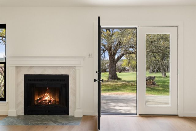 44 Brookhollow DR, Wimberley, TX 78676