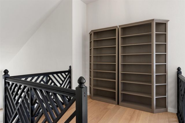 44 Brookhollow DR, Wimberley, TX 78676