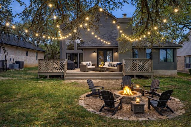 44 Brookhollow DR, Wimberley, TX 78676