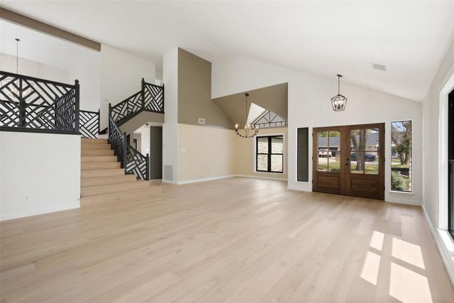 44 Brookhollow DR, Wimberley, TX 78676