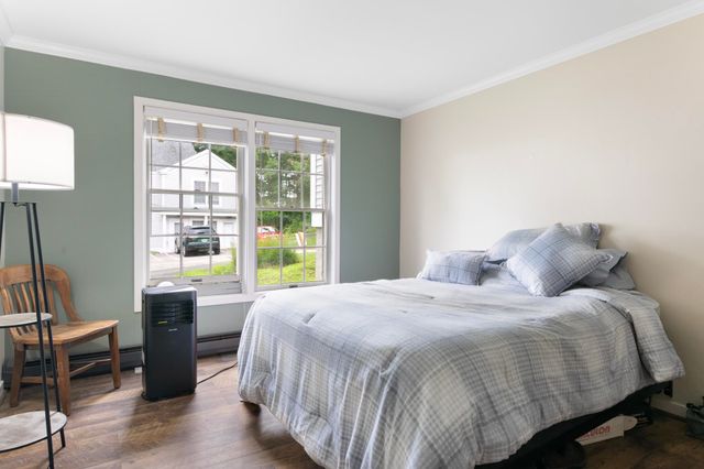 432 South St Apt A11, Bennington, VT 05201