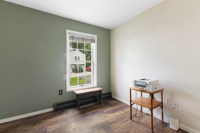 432 South St Apt A11, Bennington, VT 05201