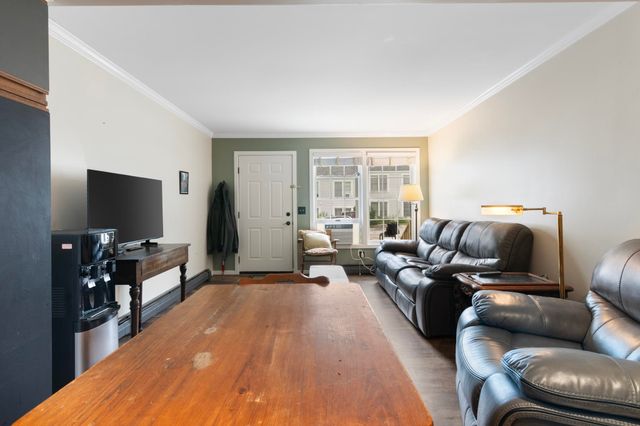 432 South St Apt A11, Bennington, VT 05201