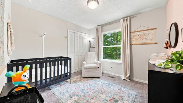 809 N Valleywood Circle, Hixson, TN 37343