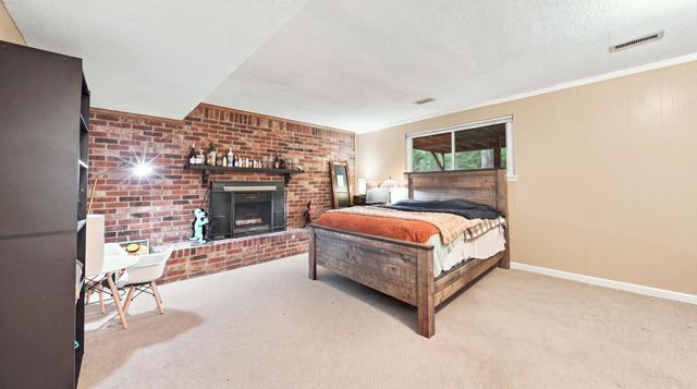 809 N Valleywood Circle, Hixson, TN 37343