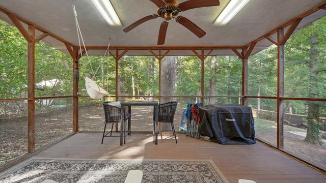 809 N Valleywood Circle, Hixson, TN 37343
