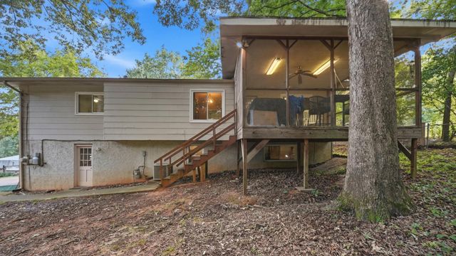 809 N Valleywood Circle, Hixson, TN 37343