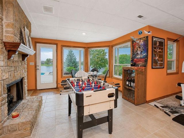 5024 SW Kingfisher Drive, Lee's Summit, MO 64082