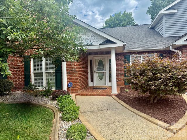 112 Mooreland Drive NE, Conover, NC 28613