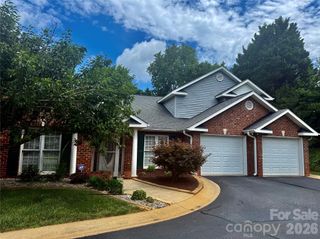 112 Mooreland Drive NE, Conover, NC 28613