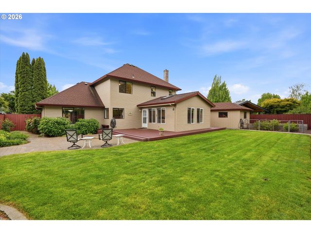 5701 Ne SILO Dr, Hillsboro, OR 97124