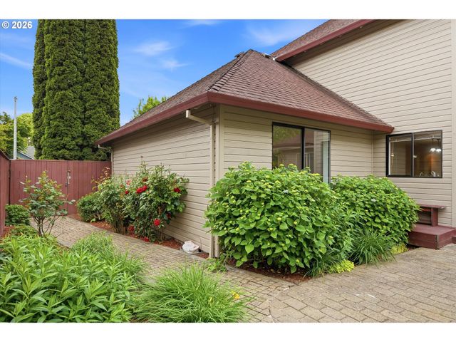 5701 Ne SILO Dr, Hillsboro, OR 97124