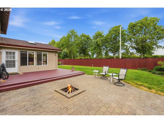 5701 Ne SILO Dr, Hillsboro, OR 97124