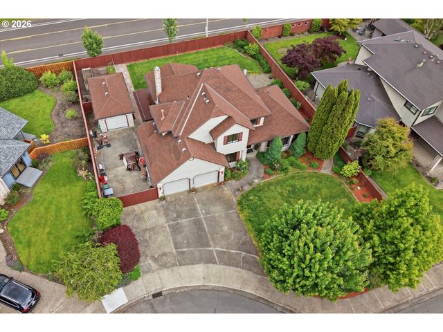 5701 Ne SILO Dr, Hillsboro, OR 97124