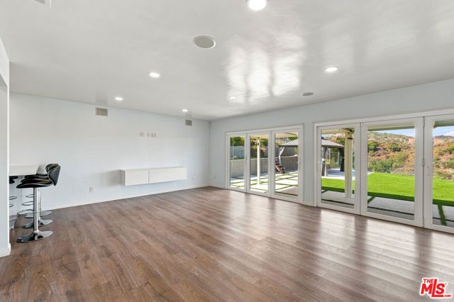 4355 Chaumont Road, Los Angeles, CA 91364
