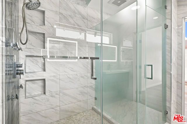 4355 Chaumont Road, Los Angeles, CA 91364