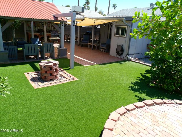 2142 W ENID Avenue, Mesa, AZ 85202