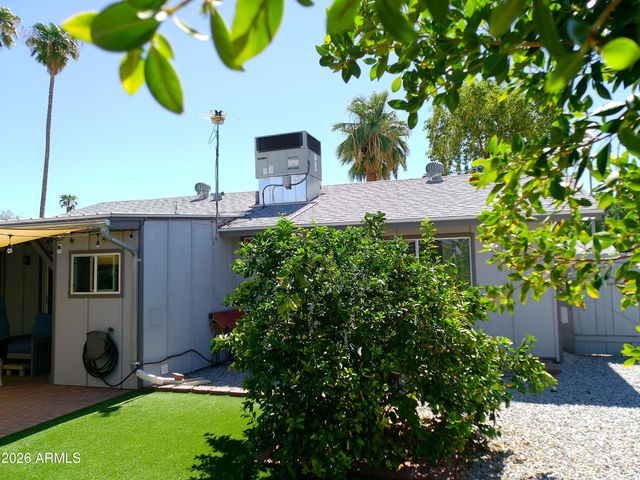 2142 W ENID Avenue, Mesa, AZ 85202