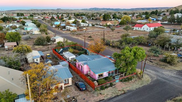 208 S 2nd St., Alpine, TX 79830