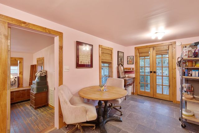 208 S 2nd St., Alpine, TX 79830