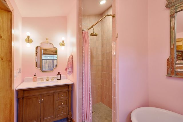 208 S 2nd St., Alpine, TX 79830