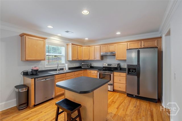 318 E Creek Bend E, Athens, GA 30605