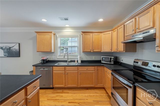 318 E Creek Bend E, Athens, GA 30605
