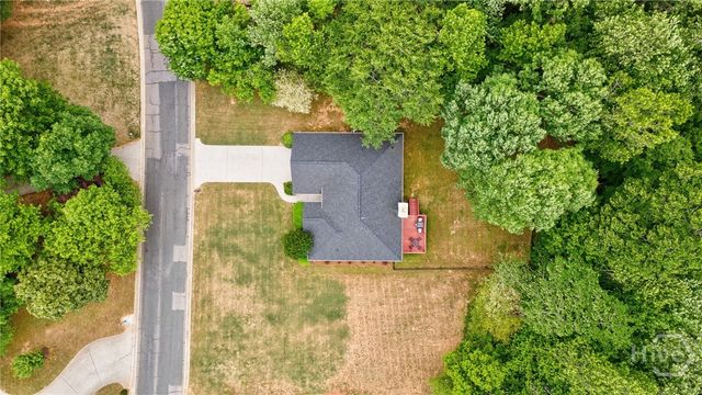 318 E Creek Bend E, Athens, GA 30605