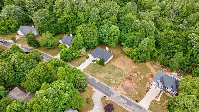 318 E Creek Bend E, Athens, GA 30605