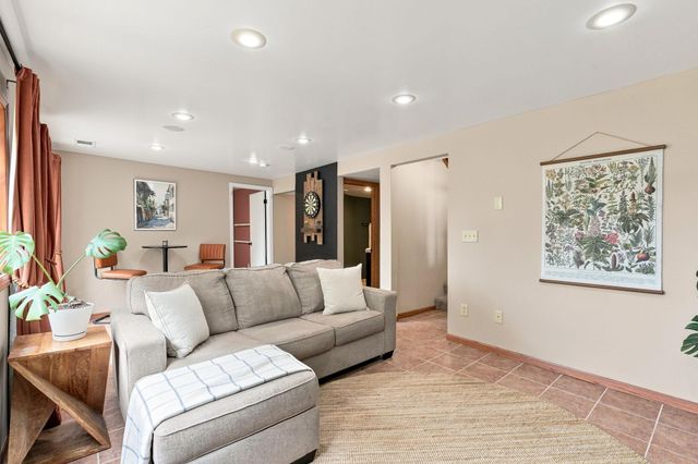 170 Meadow Drive, Loretto, MN 55357