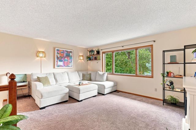 170 Meadow Drive, Loretto, MN 55357