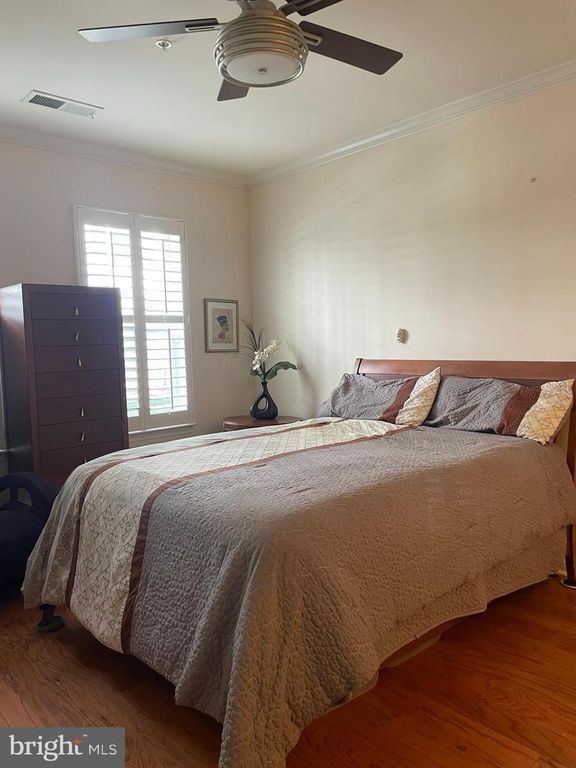 Image 25 of property listing at 13401 BELLE CHASSE BLVD #112, Laurel, MD 20707