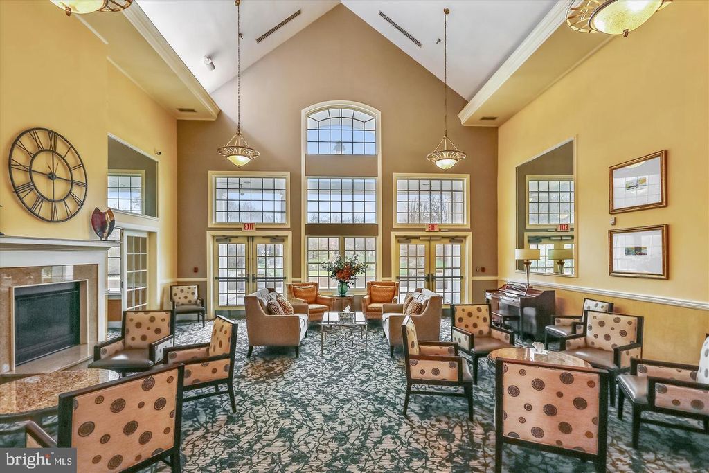 Image 33 of property listing at 13401 BELLE CHASSE BLVD #112, Laurel, MD 20707