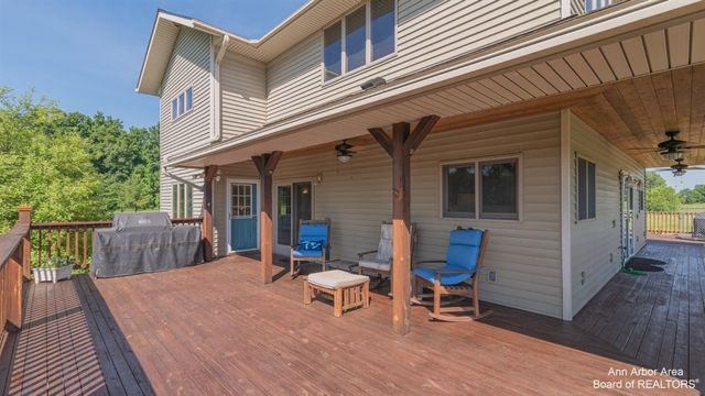 12322 Mccollum Road, Clinton, MI 49236