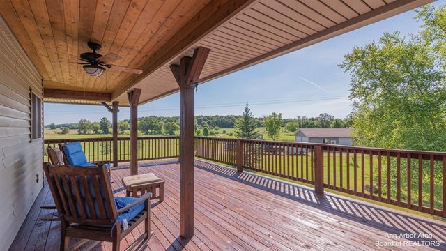 12322 Mccollum Road, Clinton, MI 49236