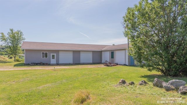 12322 Mccollum Road, Clinton, MI 49236