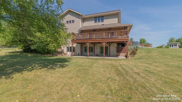 12322 Mccollum Road, Clinton, MI 49236