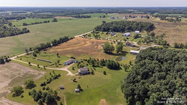 12322 Mccollum Road, Clinton, MI 49236