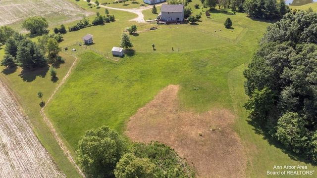 12322 Mccollum Road, Clinton, MI 49236