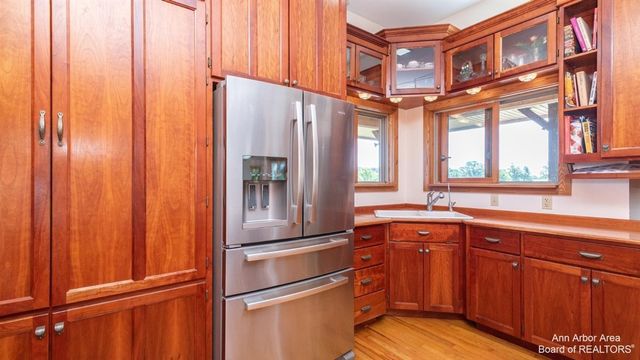 12322 Mccollum Road, Clinton, MI 49236