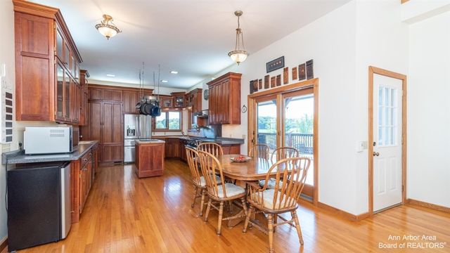 12322 Mccollum Road, Clinton, MI 49236