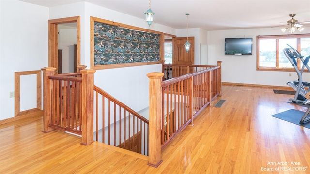 12322 Mccollum Road, Clinton, MI 49236