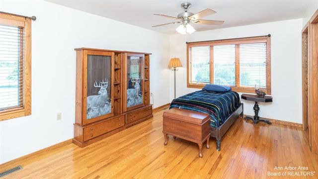 12322 Mccollum Road, Clinton, MI 49236