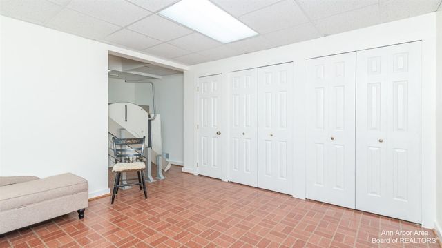 12322 Mccollum Road, Clinton, MI 49236